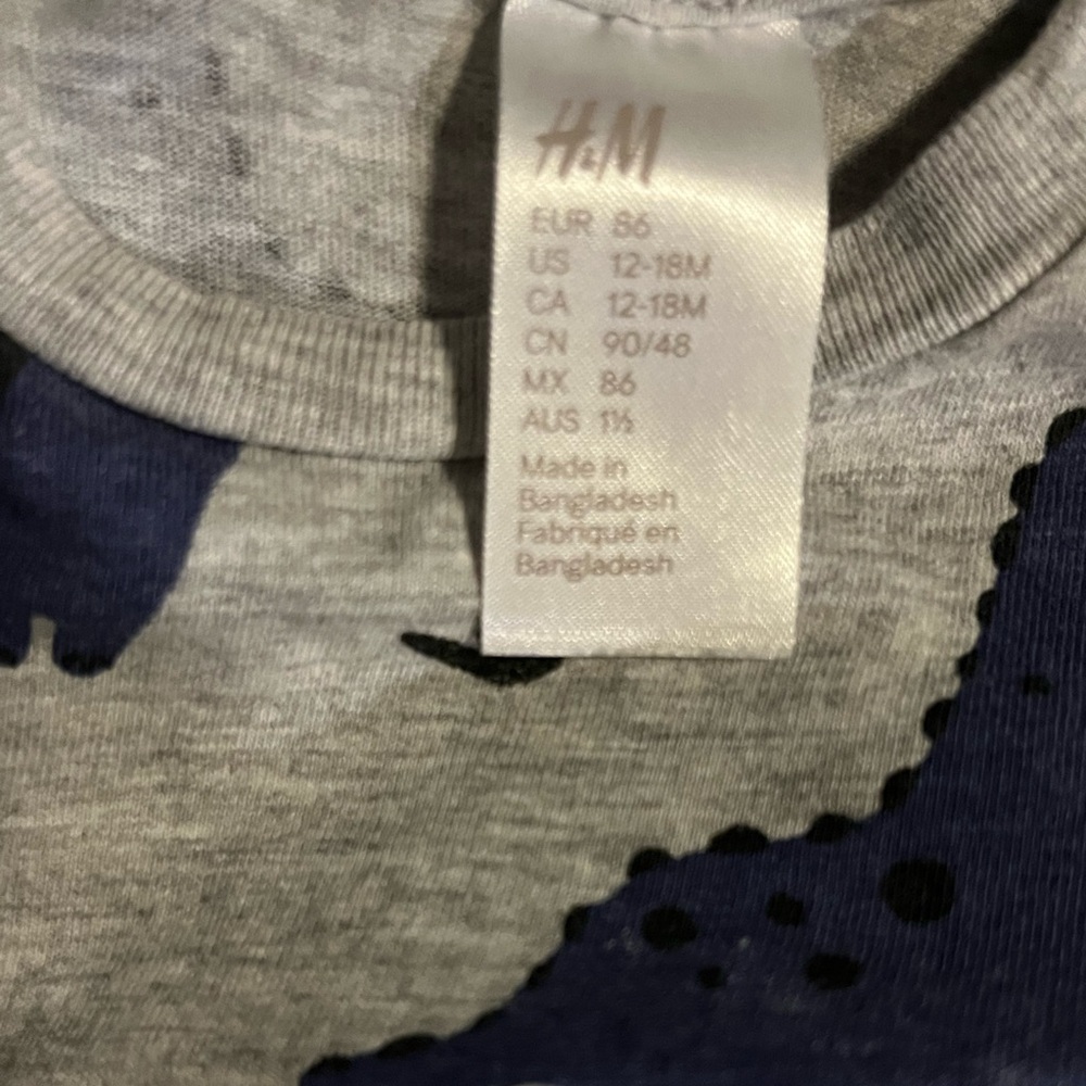 H&M T-shirts bundle 12-18M 100%cotton short/long sleeve Animals,Dinos,Bulldozer - Picture 2 of 4